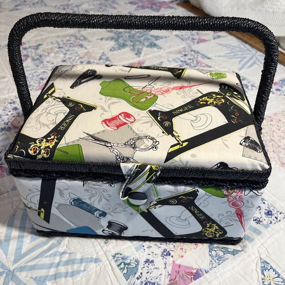 Singer Sewing Machine Print Box - Picture 5 of 5